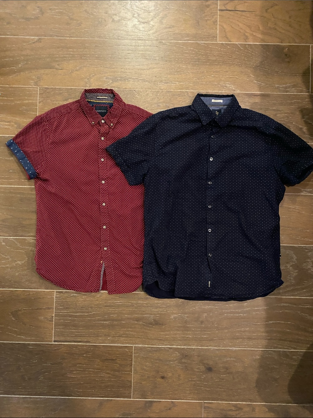 Denim & Flower Short-Sleeve Button-Down Shirts in Burgundy and Navy Dot Print